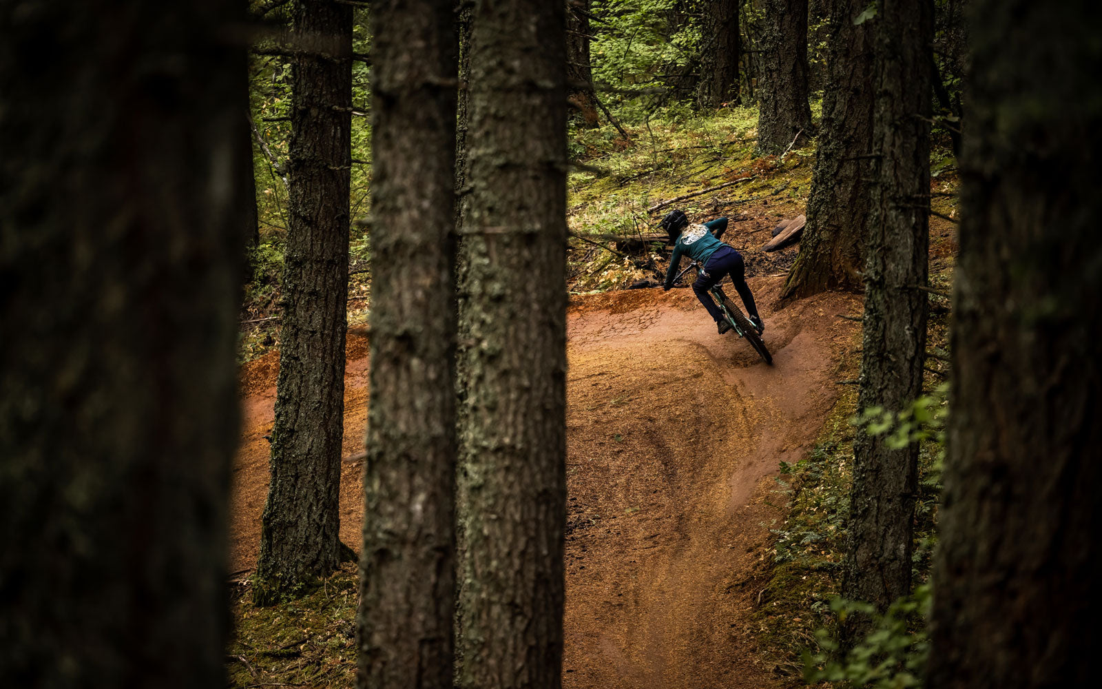 mountain bike apparel brands